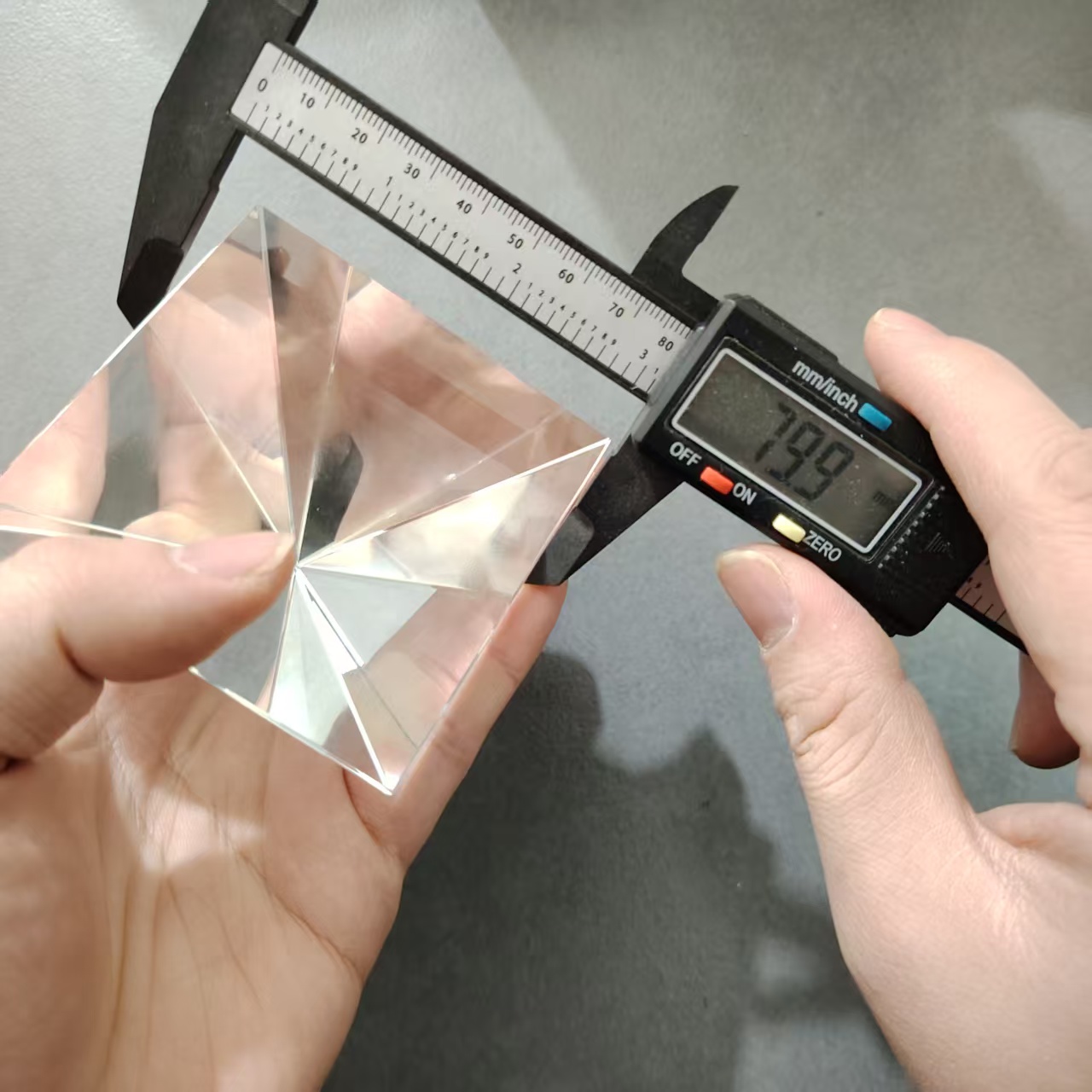 1PC 80mm Quadrangular Pyramid  - Photography Lighting Test review and price