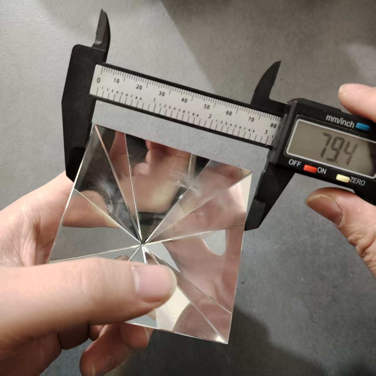 1PC 80mm Quadrangular Pyramid  - Photography Lighting Test review and price